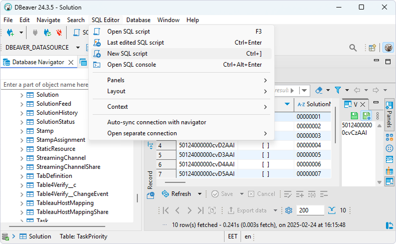  Select SQL Editor > New SQL script in DBeaver Community